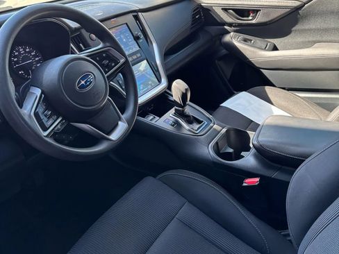 Used 2022 Subaru Legacy image 9