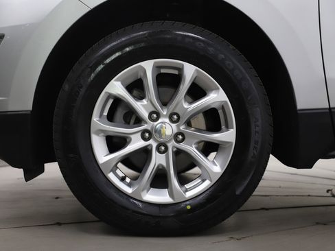 Used 2020 Chevrolet Equinox LT image 30