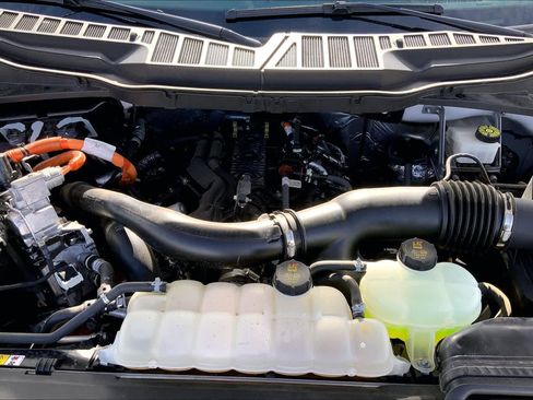 Used 2024 Ford F150 XLT w/ Mobile Office Package image 33