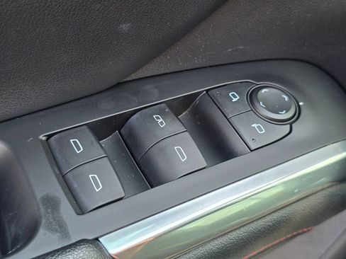 Used 2024 Chevrolet Traverse Z71 w/ Enhanced Driving Package AWD/4WD image 19