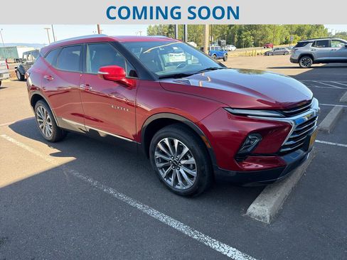 Used 2024 Chevrolet Blazer Premier w/ Driver Confidence II Package AWD/4WD image 1