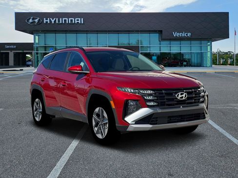 New 2026 Hyundai Tucson SEL w/ Tow & Go Package AWD/4WD image 11