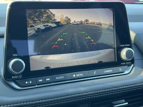 Certified 2026 Nissan Rogue SV image 20