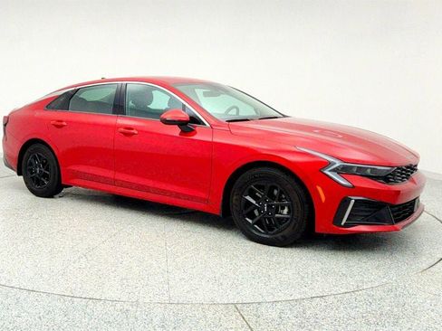 Used 2025 Kia K5 LXS image 3