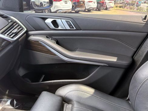 Used 2019 BMW X5 xDrive40i w/ Convenience Package image 23