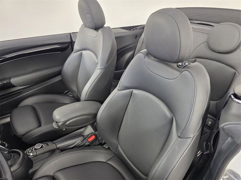 Used 2024 MINI Cooper S image 12