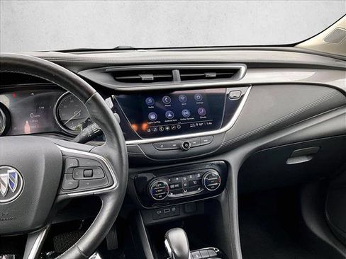 Used 2021 Buick Encore GX Essence w/ Sport Touring Package FWD image 8