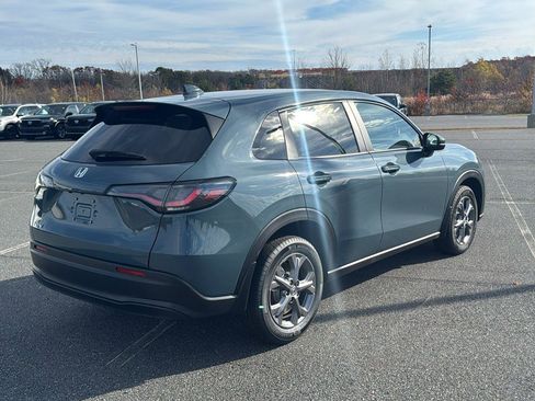 New 2026 Honda HR-V LX image 6