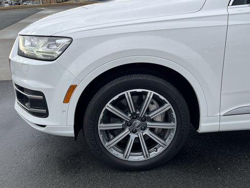 Used 2019 Audi Q7 3.0T Premium Plus w/ Premium Plus Package image 13
