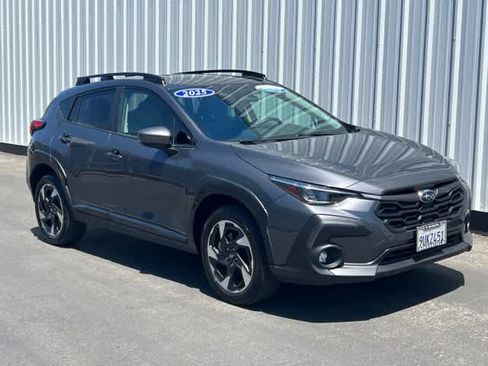 Used 2025 Subaru Crosstrek 2.5i Limited w/ Crosstrek Mirror Package AWD/4WD image 8