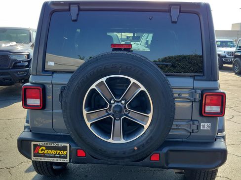 Certified 2023 Jeep Wrangler Unlimited Sahara AWD/4WD image 17