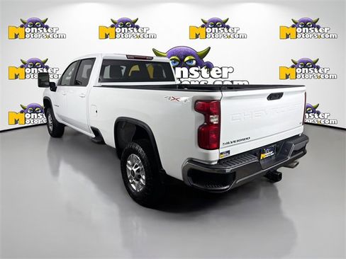 Used 2024 Chevrolet Silverado 2500 LT image 7