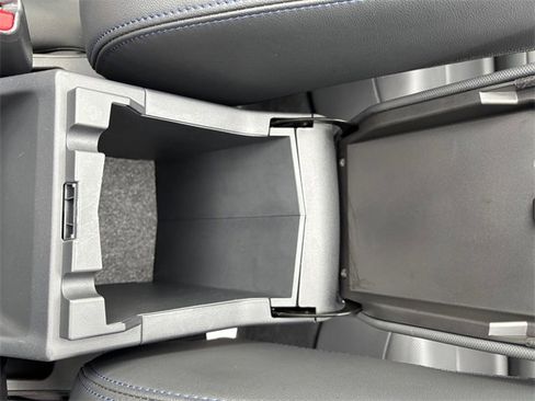 Certified 2025 Subaru Forester Limited w/ Popular Package #1 image 20