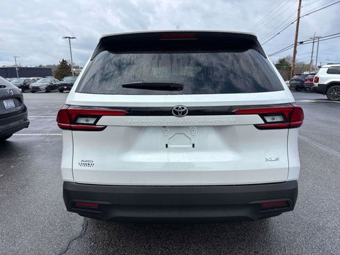 New 2026 Toyota Grand Highlander XLE AWD/4WD image 3