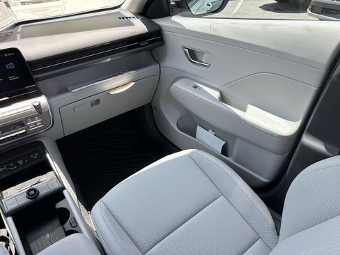New 2026 Hyundai Kona Limited FWD image 21
