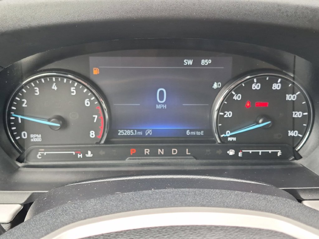 Used 2023 Ford Explorer XLT AWD/4WD image 13