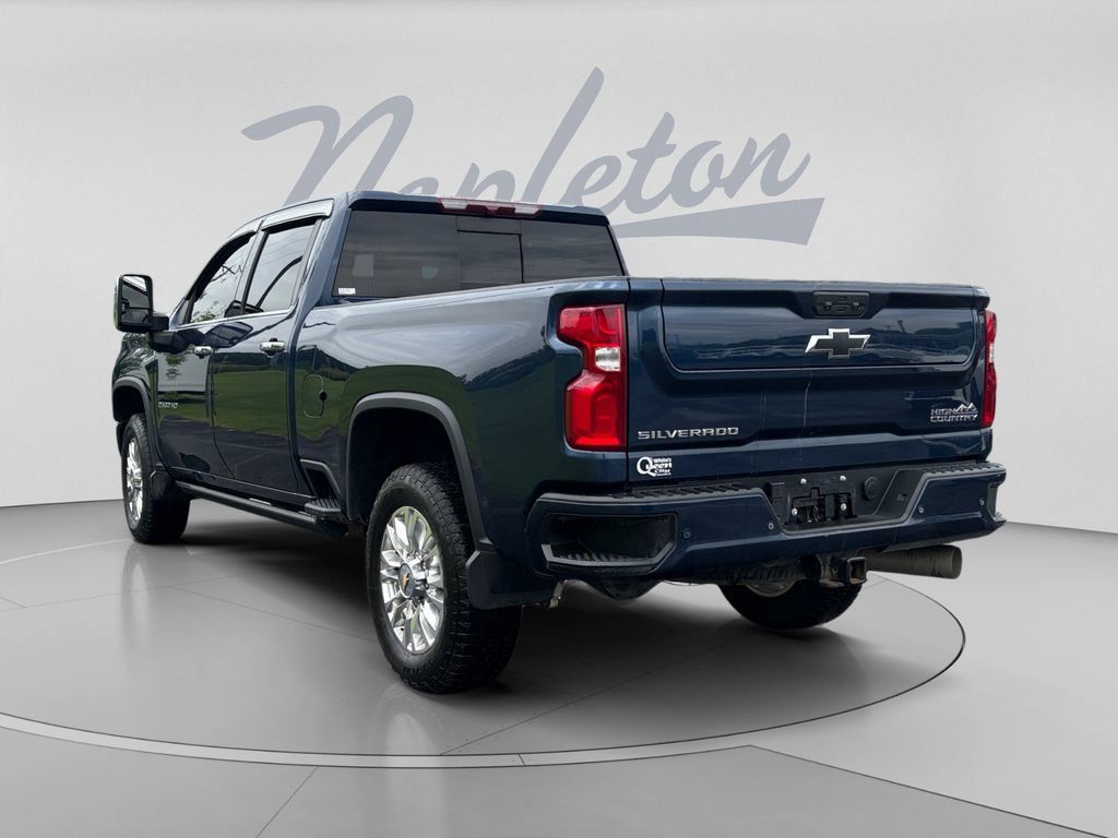 Used 2023 Chevrolet Silverado 2500 High Country w/ Safety Package II AWD/4WD image 5