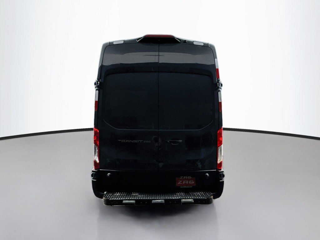 Used 2019 Ford Transit 250 148 High Roof Extended RWD image 4