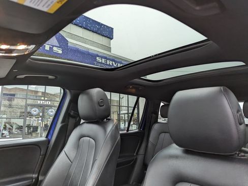 Used 2020 Mercedes-Benz GLB 250 4MATIC image 32