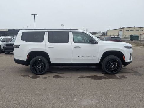 New 2026 Jeep Grand Wagoneer Limited image 2