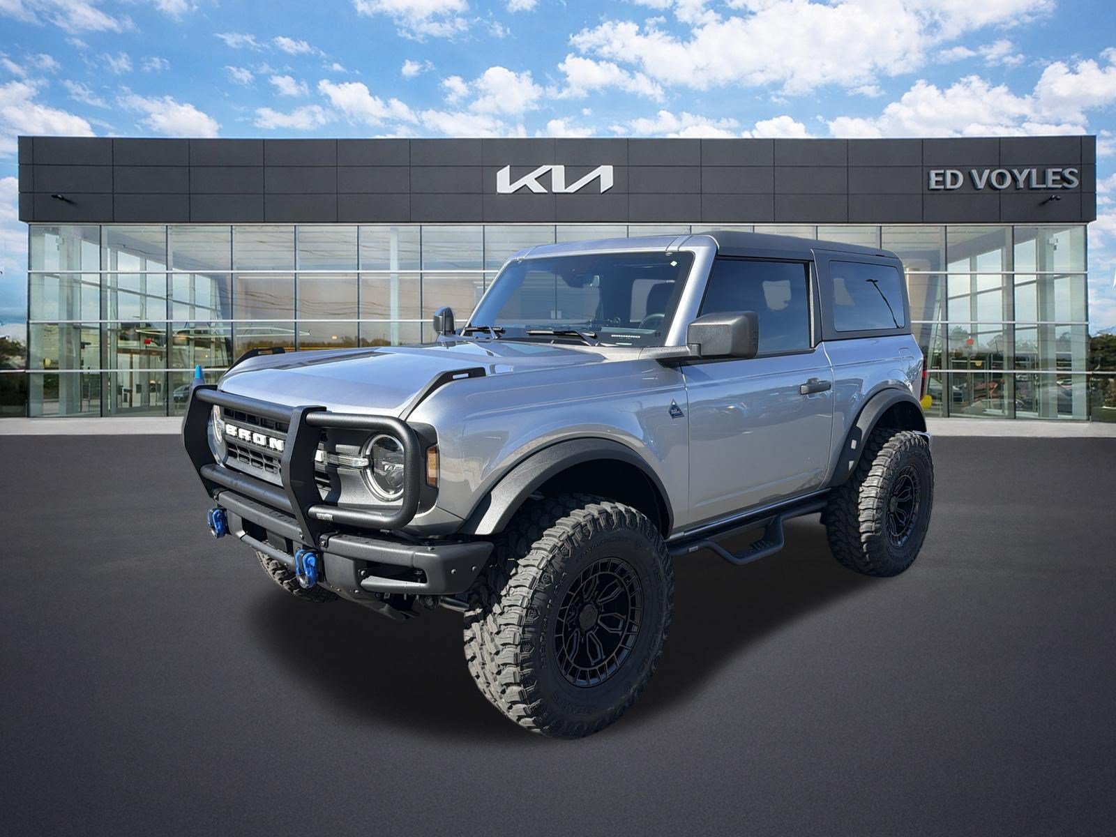 Used 2024 Ford Bronco Black Diamond AWD/4WD image 3