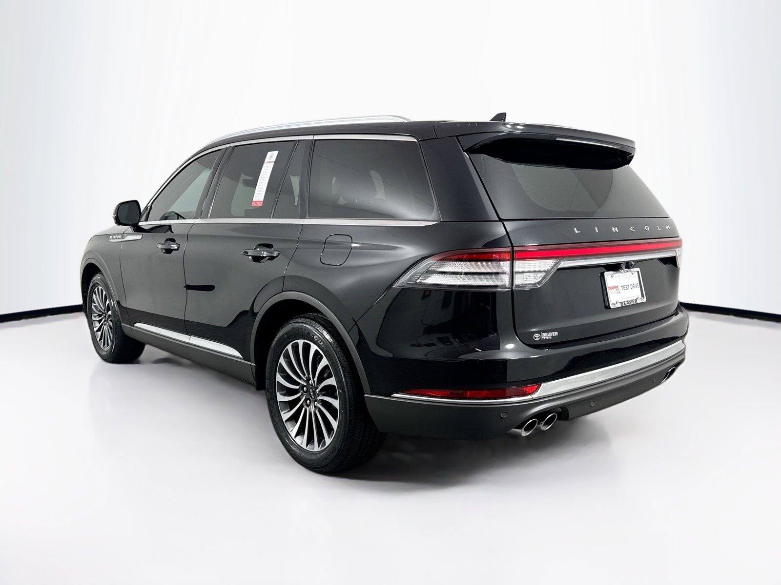 Used 2022 Lincoln Aviator Reserve AWD/4WD image 13