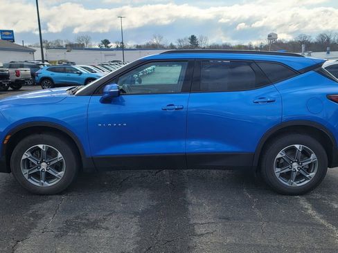 Used 2024 Chevrolet Blazer LT image 3