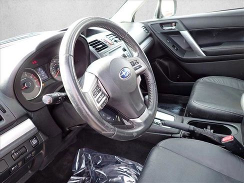 Used 2014 Subaru Forester 2.5i Limited w/ Popular Package #2 image 11