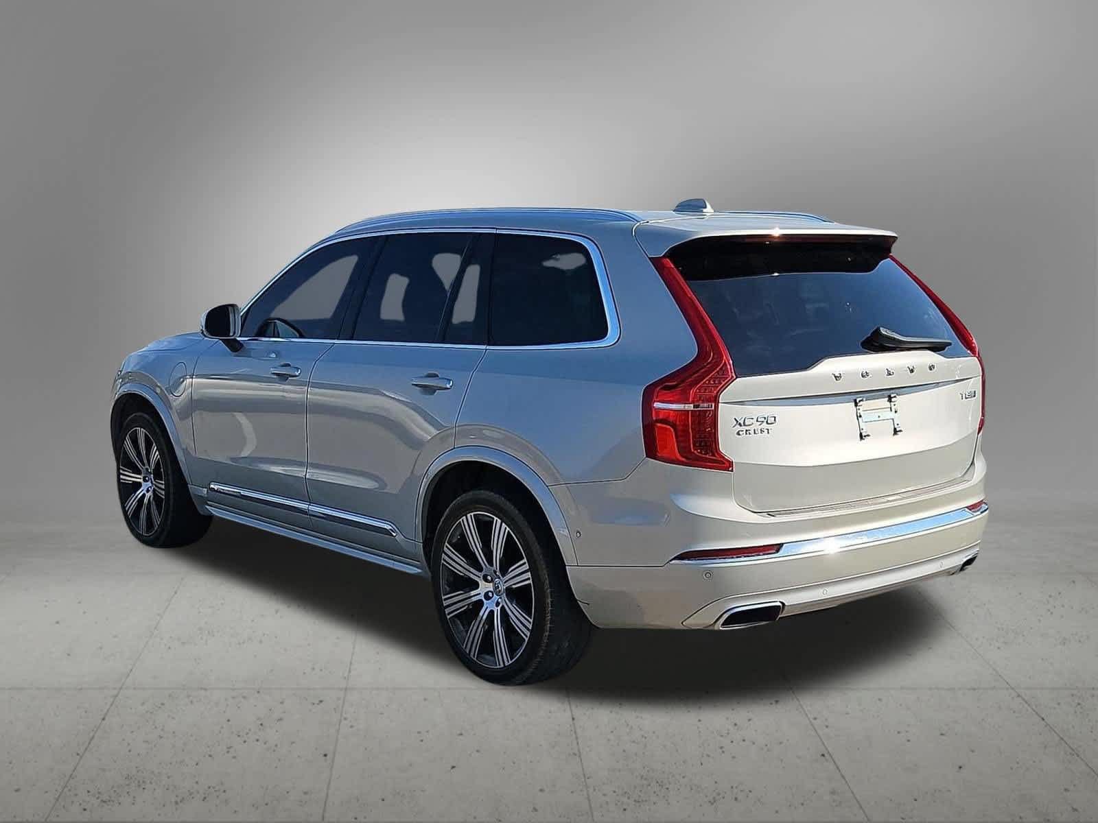Used 2020 Volvo XC90 T8 Inscription w/ Protection Package Premier AWD/4WD image 4
