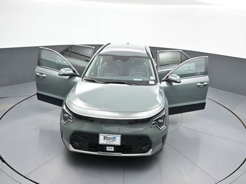 New 2025 Kia Niro Wave w/ Wave Preserve Package image 47