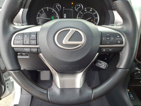 Certified 2023 Lexus GX 460 Premium w/ Premium Package AWD/4WD image 15