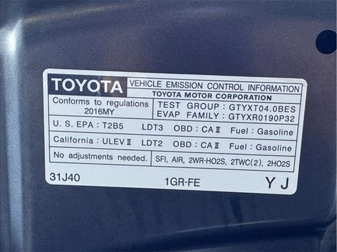 Used 2016 Toyota 4Runner Limited image 29