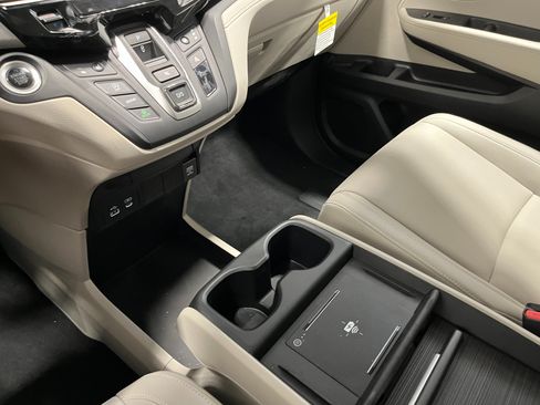 New 2027 Honda Odyssey EX-L image 22