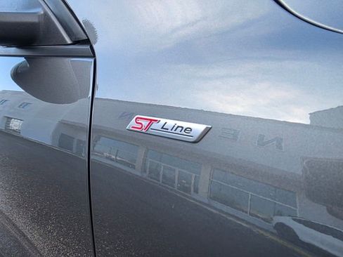 Used 2025 Ford Escape ST-Line image 7