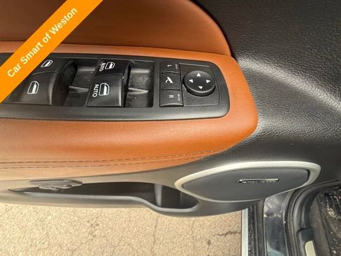 Used 2018 Jeep Grand Cherokee Summit w/ Platinum Series Group AWD/4WD image 13