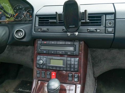 Used 1999 Mercedes-Benz SL 500 image 44
