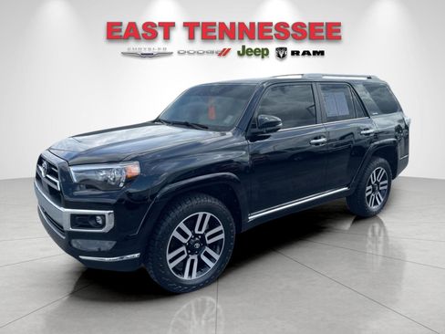 Used 2023 Toyota 4Runner Limited AWD/4WD image 7