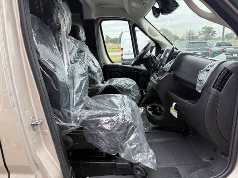 Used 2025 RAM ProMaster 3500 w/ Quick Order Package 22G SLT image 9