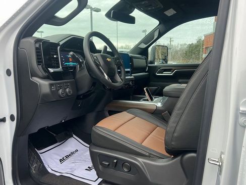 New 2026 Chevrolet Silverado 3500 High Country image 13
