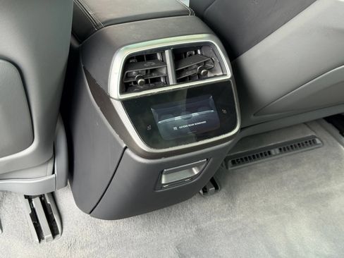Used 2023 Lucid Air Touring AWD/4WD image 32