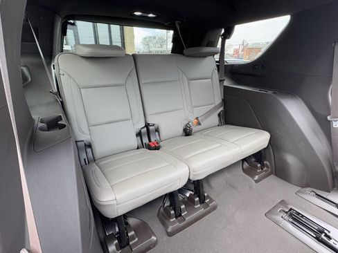 Used 2023 GMC Yukon SLT w/ Max Trailering Package image 43