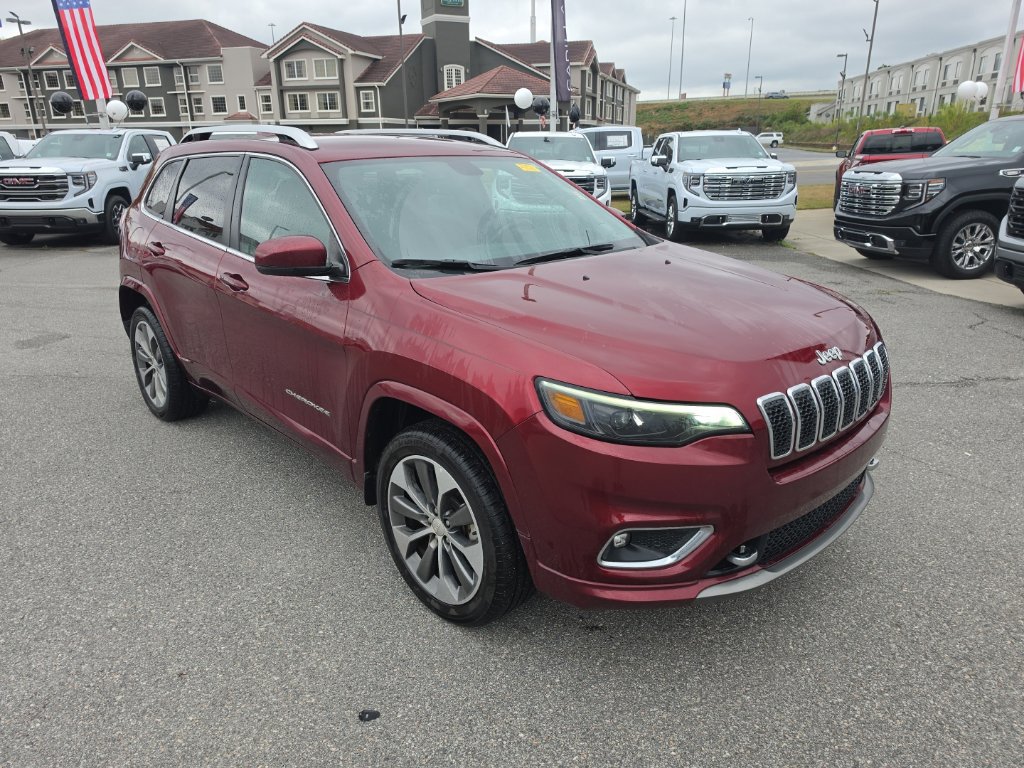 Used 2019 Jeep Cherokee Overland FWD image 2