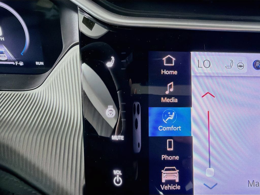 New 2026 Jeep Cherokee Limited AWD/4WD image 19