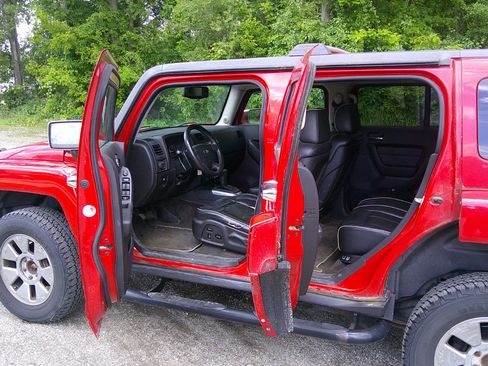 Used 2009 HUMMER H3 X image 6
