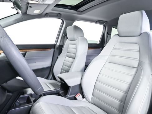 Used 2017 Honda CR-V EX image 5
