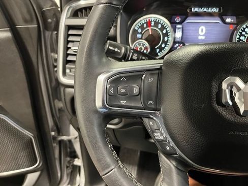 Used 2025 RAM 1500 Laramie AWD/4WD image 26