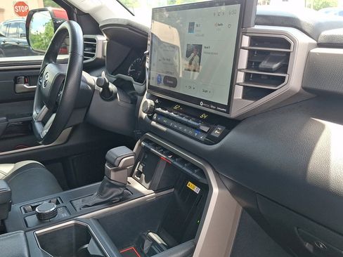 Used 2023 Toyota Tundra Limited w/ Power Package AWD/4WD image 16