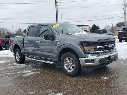 Used 2024 Ford F150 XLT w/ Mobile Office Package image 2