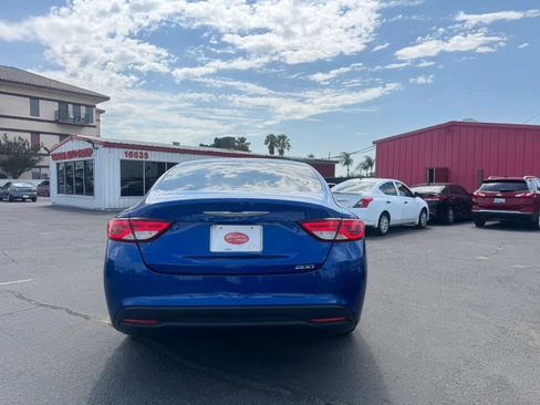 Used 2017 Chrysler 200 LX FWD image 6