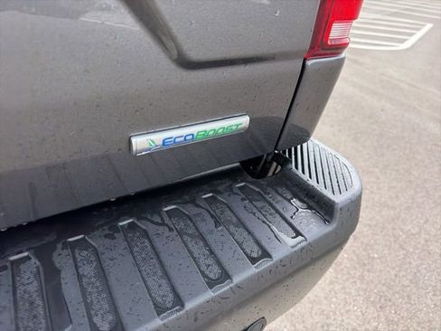 Used 2020 Ford F150 XL image 10